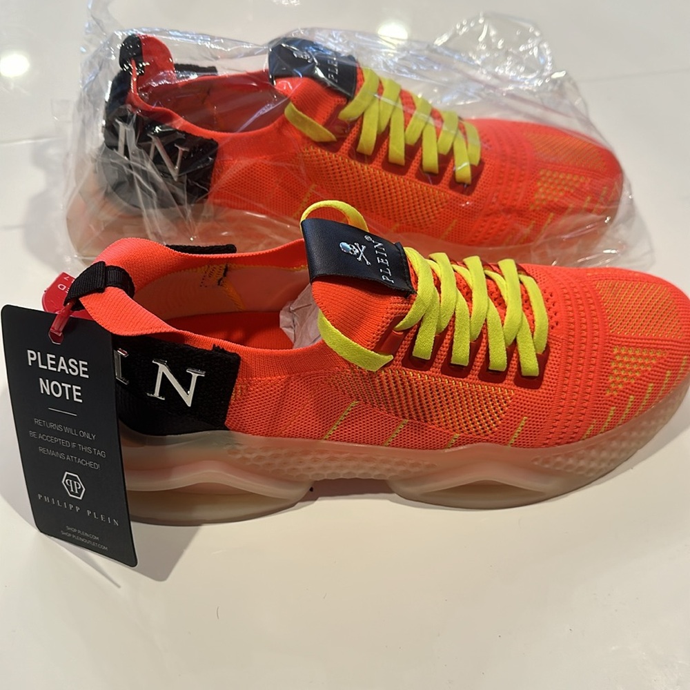 New with tag and original box Philip Plein sneakers